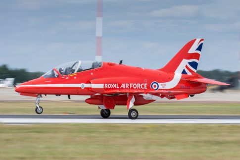 RAF Red Arrows BAE Hawk Landing - RIAT 2015